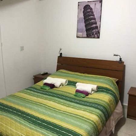 Destalo Court Larnaca Apartment 외부 사진